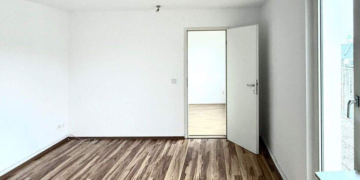 Etagenwohnung Düsseldorf Oberbilk - 2 Zimmer, 57 m&sup2;, 205.000&euro; | Angebot:25783188