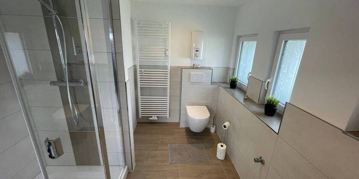 Etagenwohnung Duisburg Röttgersbach - 2 Zimmer, 82 m&sup2;, 650&euro; | Angebot:26572994