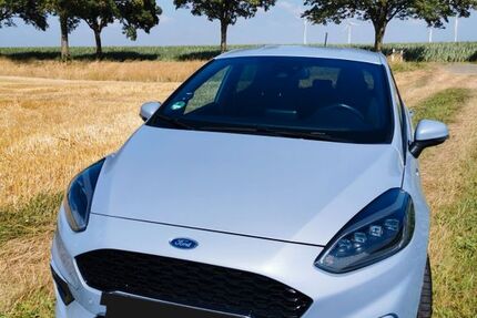 Ford Fiesta 63.300 km 13.490 &euro; Issum 47661