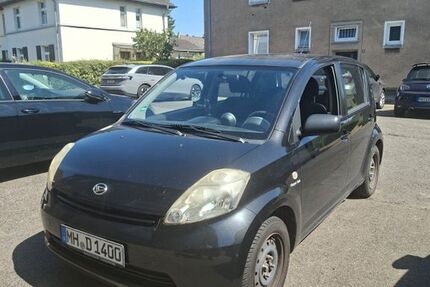 Daihatsu Sirion 128.716 km 1.250 &euro; Mülheim an der Ruhr 45473