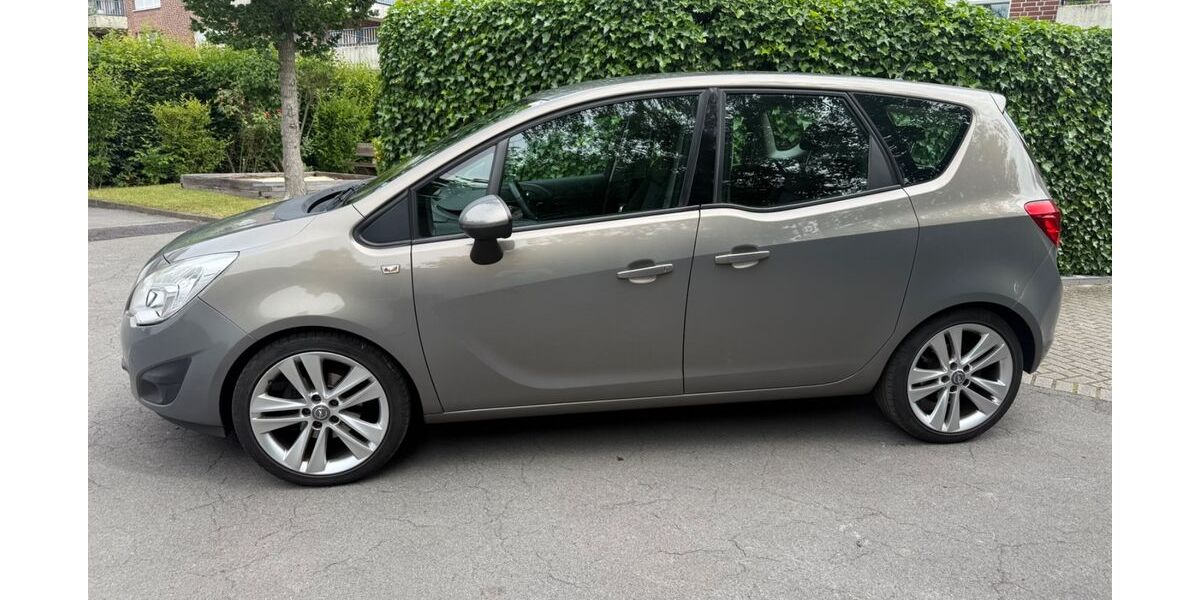 Opel Meriva 82.600 km 6.200 &euro; Gelsenkirchen 45883