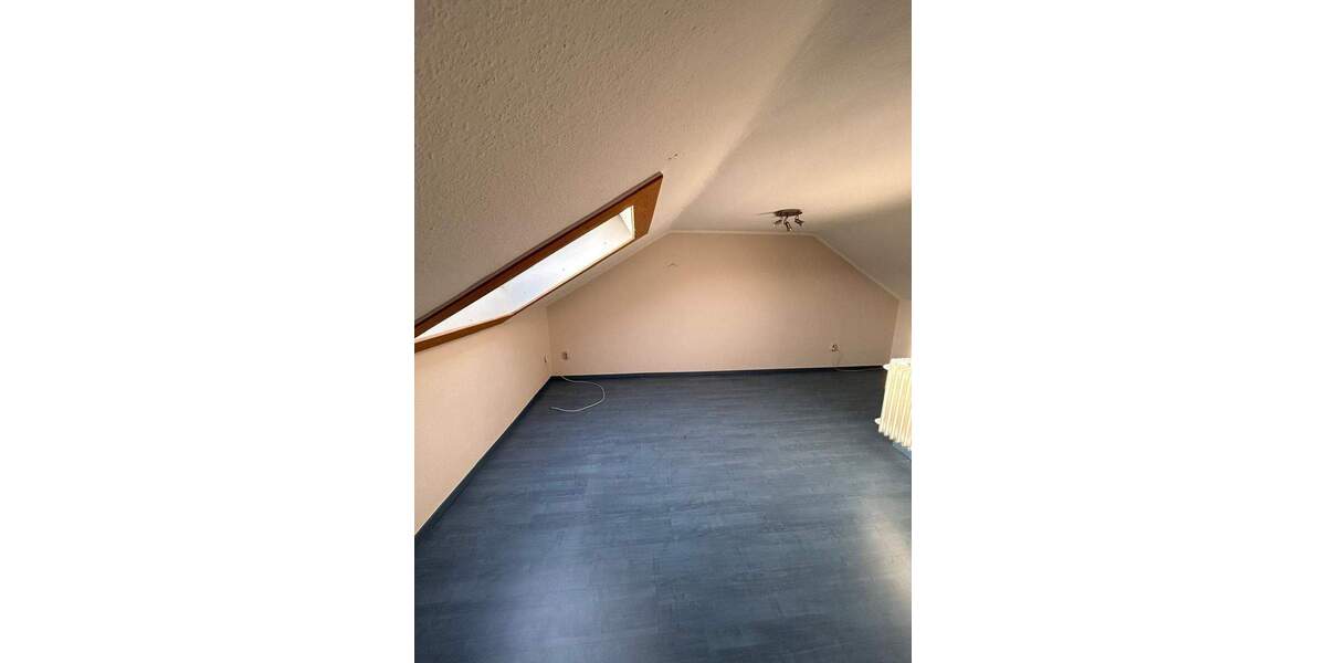 Reihenhaus Wesel - 4 Zimmer, 135 m&sup2;, 300.000&euro; | Angebot:25666297