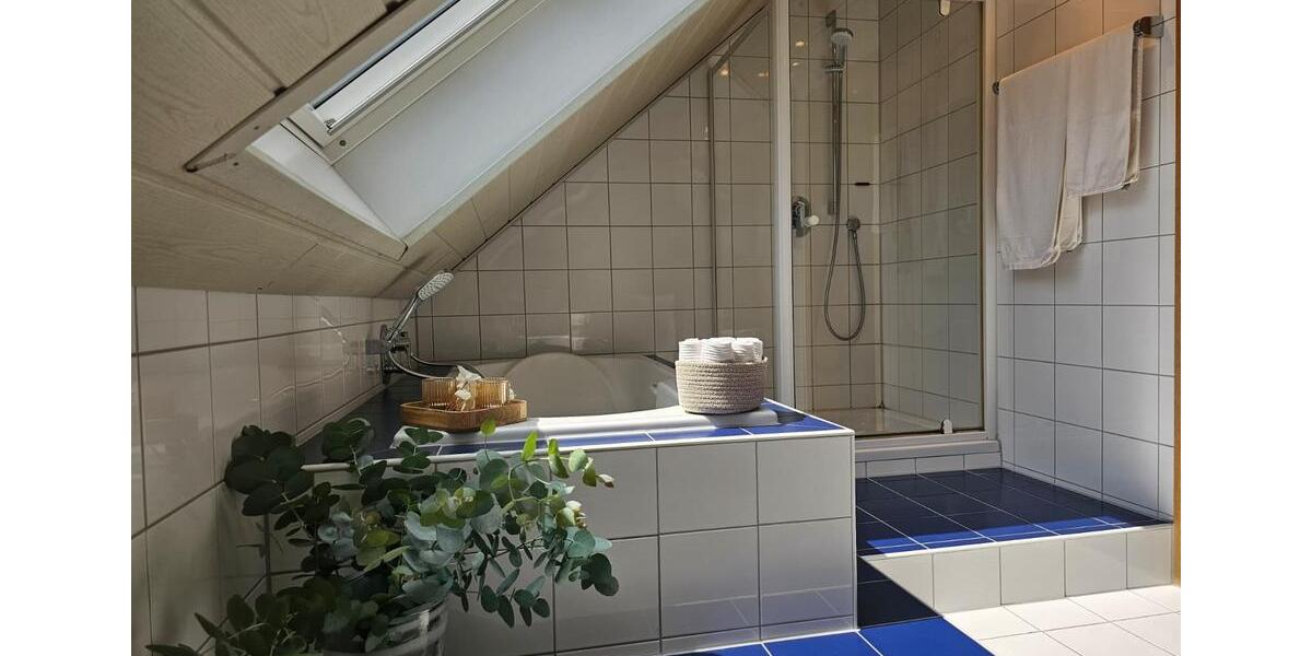 Reihenhaus Oberhausen Biefang - 4 Zimmer, 130 m&sup2;, 489.000&euro; | Angebot:27426364