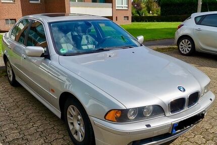 BMW 520 152.580 km 7.850 &euro; Kempen 47906