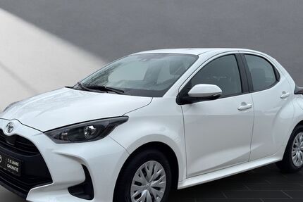 Toyota Yaris 58.468 km 12.950 &euro; Wesel 46485