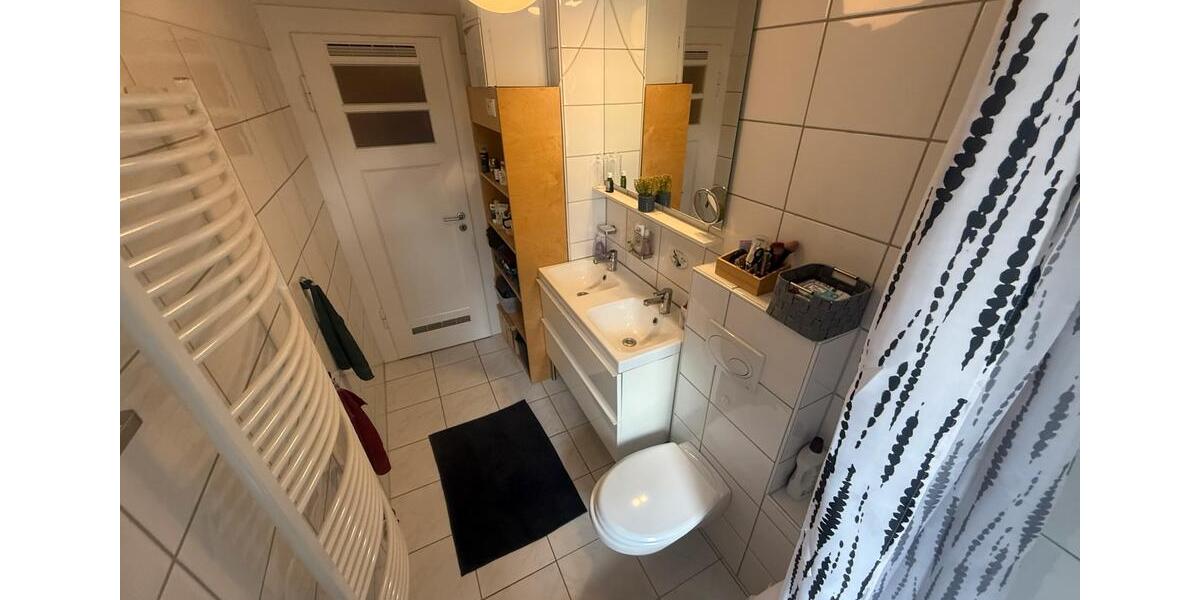 Einfamilienhaus Düsseldorf Niederkassel - 3.5 Zimmer, 113 m&sup2;, 2.999&euro; | Angebot:24638005