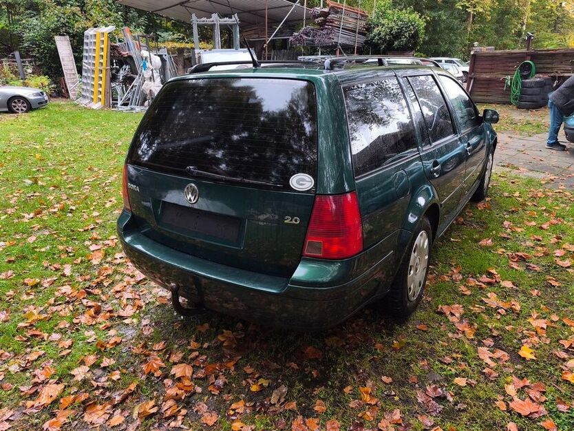 VW Bora 220.321 km 1.250 € Bottrop 46242