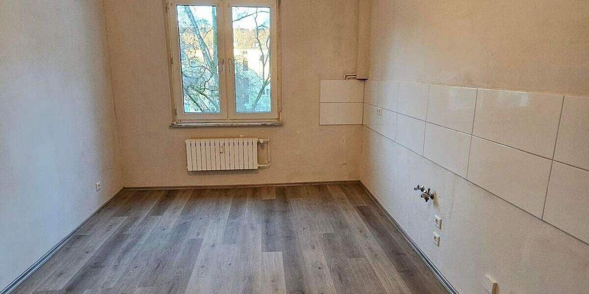 Etagenwohnung Duisburg Hochfeld - 3 Zimmer, 89 m&sup2;, 666&euro; | Angebot:25109578