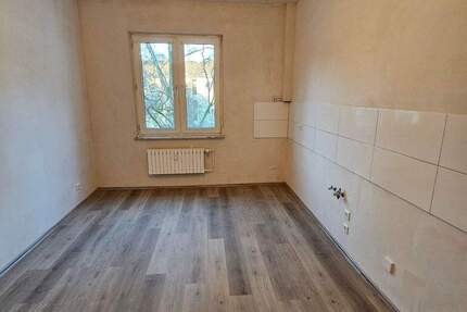 Wohnung Duisburg Hochfeld - 3 Zimmer, 89 m&sup2;, 666&euro; | Angebot:25109578