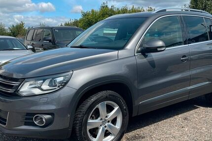 VW Tiguan 161.400 km 12.890 &euro; Kamp-Lintfort 47475