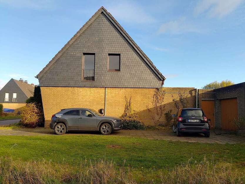 Haus zum Kaufen in Tönisvorst 400.000 € 128 m²
