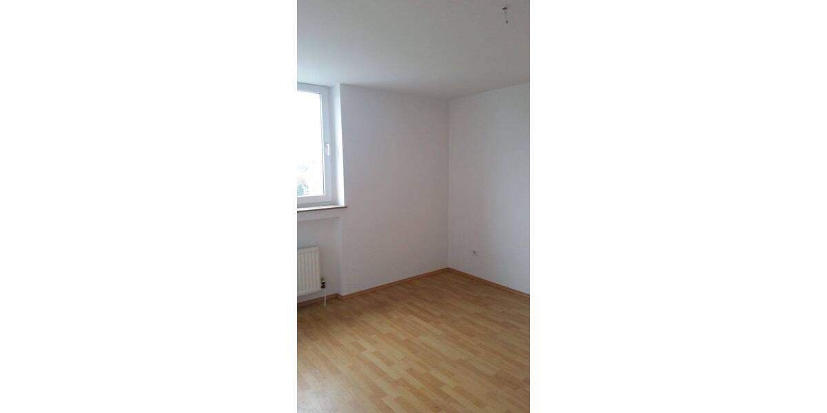 Etagenwohnung Moers Hochstraß - 3 Zimmer, 73 m&sup2;, 675&euro; | Angebot:26886404