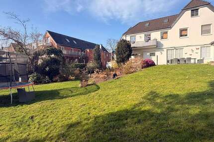 Haus Krefeld Hülser Berg - 5 Zimmer, 220 m&sup2;, 2.500&euro; | Angebot:25363427