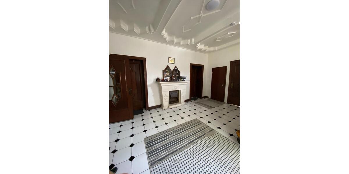 Einfamilienhaus Duisburg Hamborn - 5 Zimmer, 250 m&sup2;, 450.000&euro; | Angebot:27281446