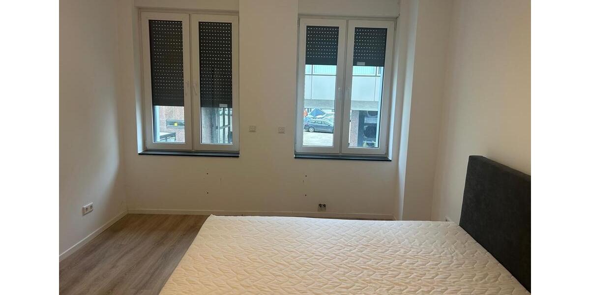 Etagenwohnung Neuss - 3 Zimmer, 85 m&sup2;, 1.350&euro; | Angebot:25511469