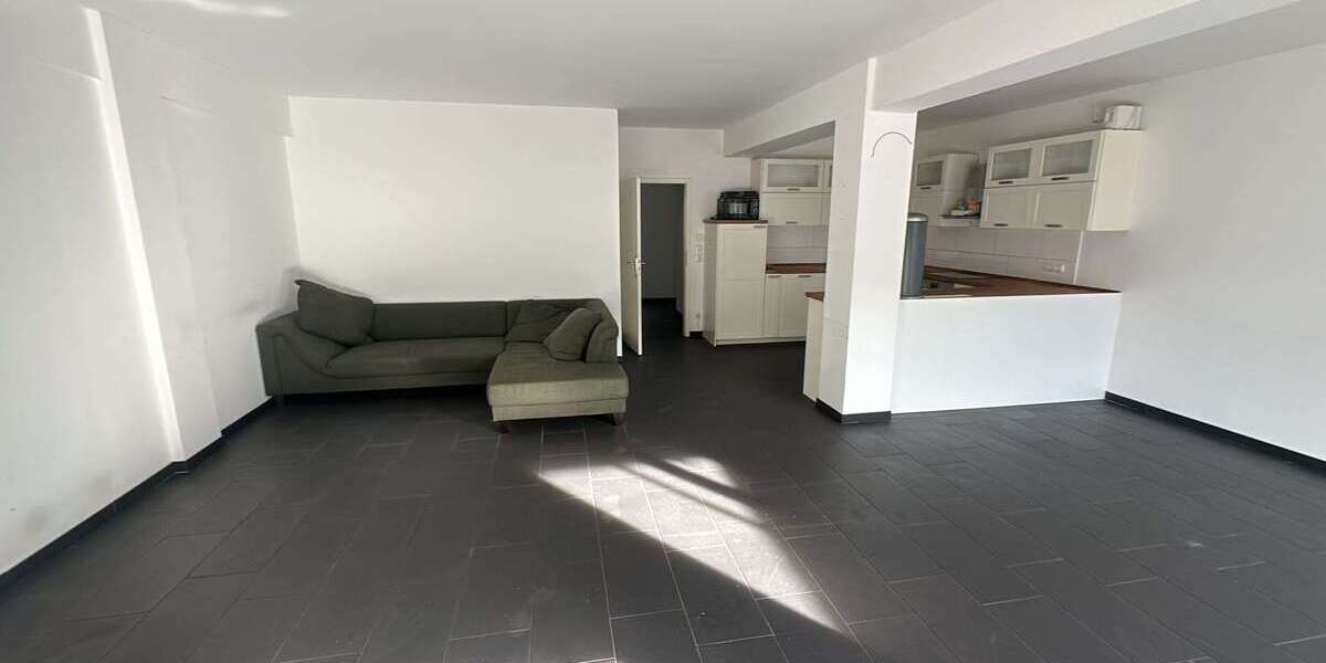 Wohnung zum Mieten in Duisburg 1.810 € 181 m² 4 zimmer