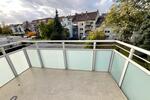 Frisch renovierte 2-Zimmer-Wohnung mit Balkon! zimmer