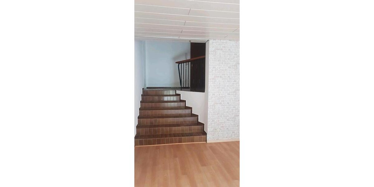 Mehrfamilienhaus, Wohnhaus Velbert Pöthen - 11 Zimmer, 300 m&sup2;, 670.000&euro; | Angebot:26905114