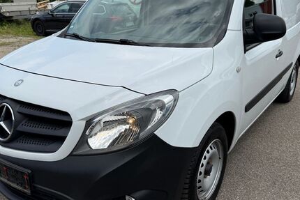 Mercedes-Benz Citan 98.700 km 7.850 &euro; Essen 45131