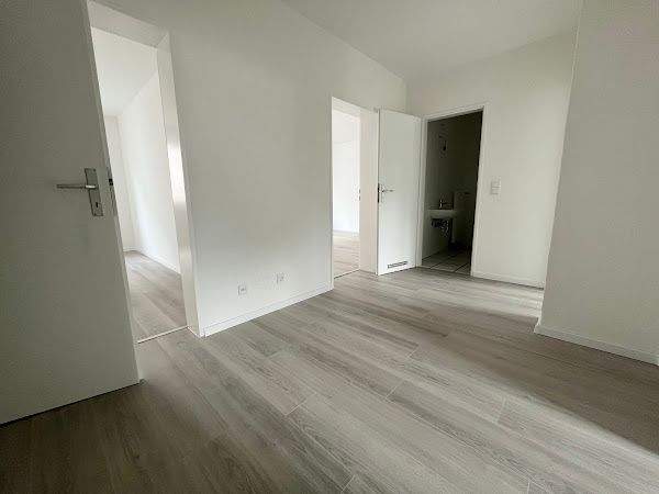 Etagenwohnung Duisburg Mittelmeiderich - 3 Zimmer, 73 m&sup2;, 549&euro; | Angebot:24973395