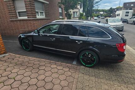 Skoda Superb 135.000 km 13.000 € Moers 47441