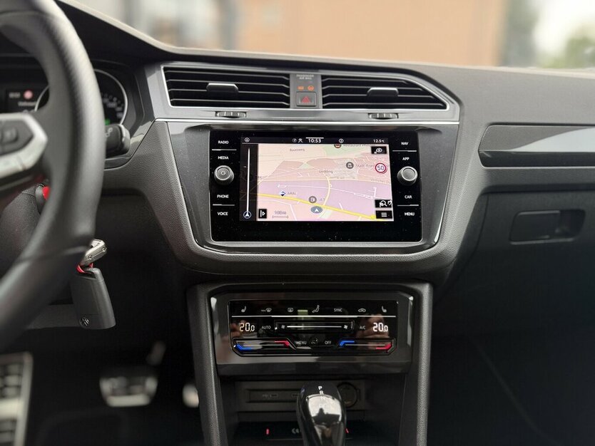 Tiguan R-Line - DAB - Kamera - AAC - Carplay