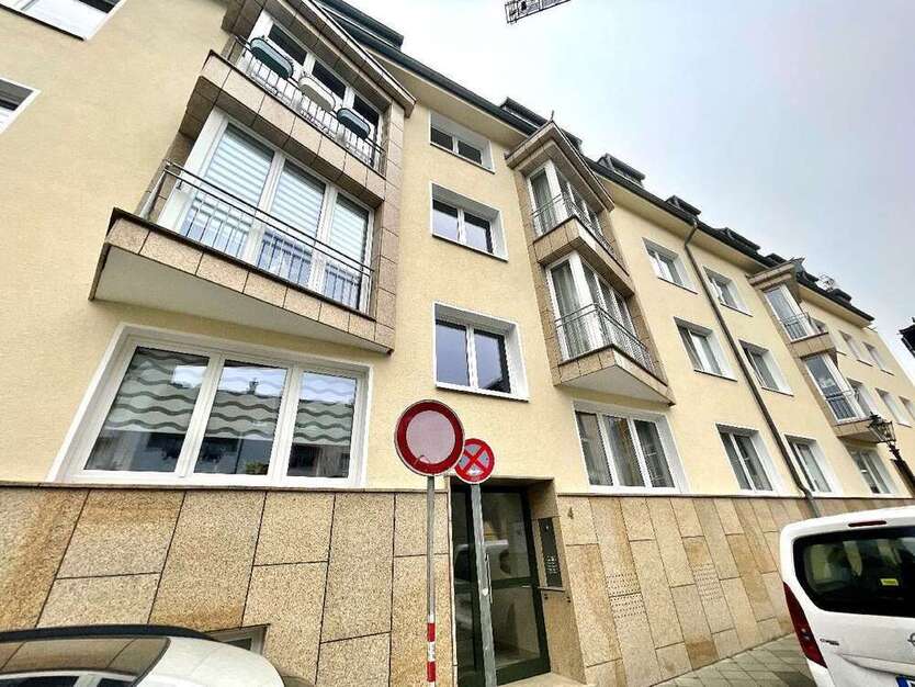 Wohnung zum Kaufen in Düsseldorf 149.000 € 42.68 m²