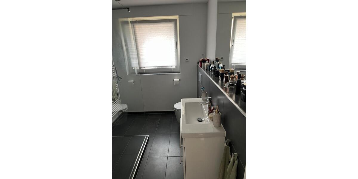 Etagenwohnung Neukirchen-Vluyn Vluyn - 2.5 Zimmer, 75 m&sup2;, 304.990&euro; | Angebot:25634501