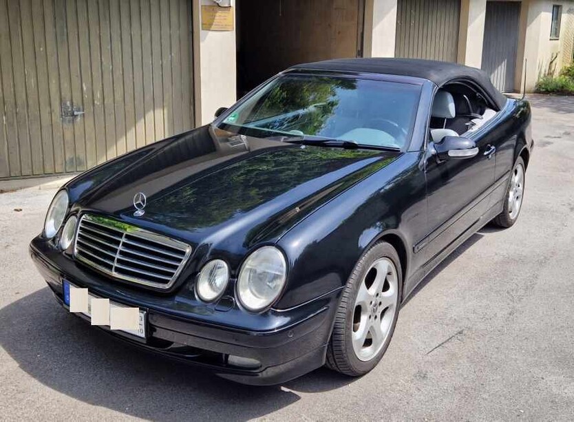 Mercedes-Benz CLK 320 165.500 km 11.990 € Moers 47441
