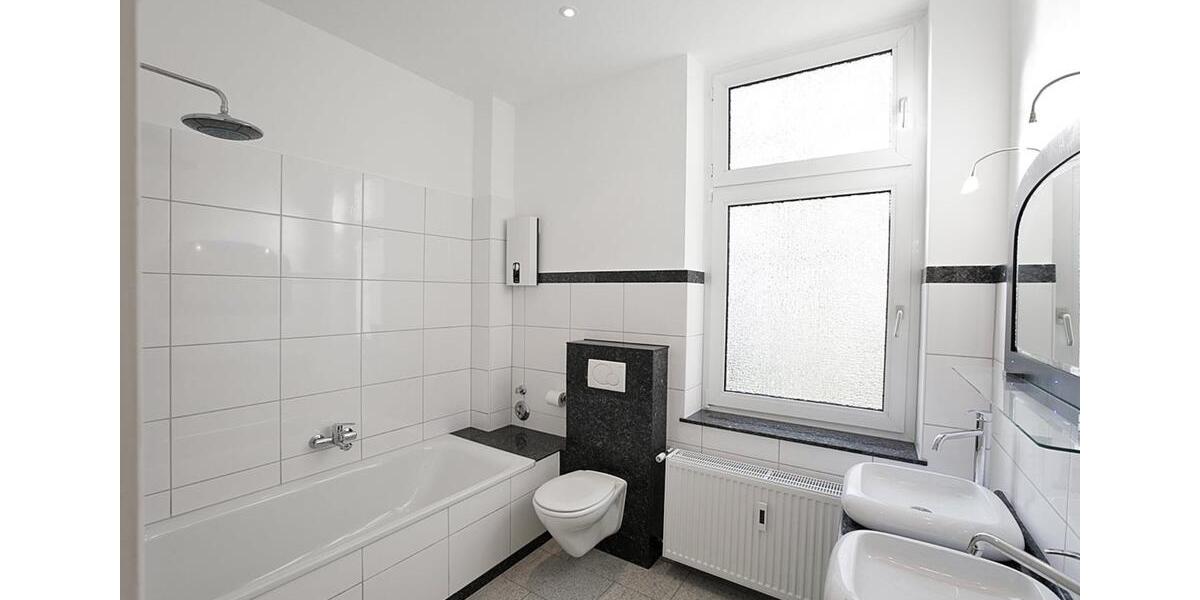 Etagenwohnung Düsseldorf Niederkassel - 3 Zimmer, 97 m&sup2;, 1.750&euro; | Angebot:24981075