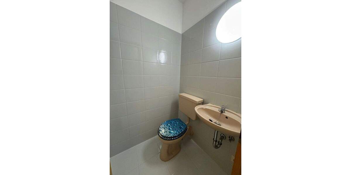 Etagenwohnung Gelsenkirchen Neustadt - 4 Zimmer, 103 m&sup2;, 732&euro; | Angebot:25654246