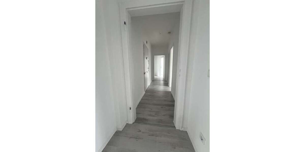 Etagenwohnung Krefeld Cracau - 4 Zimmer, 74 m&sup2;, 560&euro; | Angebot:26544403