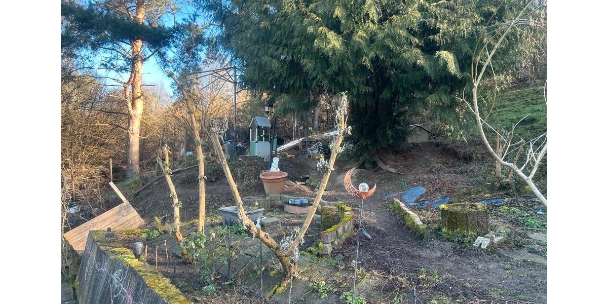 Etagenwohnung Velbert Langenberg - 4 Zimmer, 120 m&sup2;, 1.250&euro; | Angebot:25304052