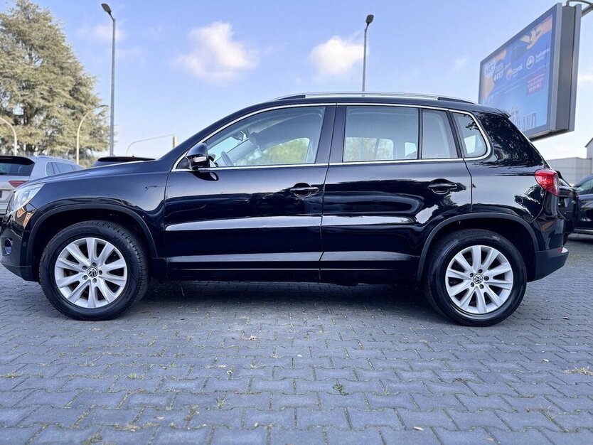 Tiguan Sport & Style / Allrad/ Automatik / Leder