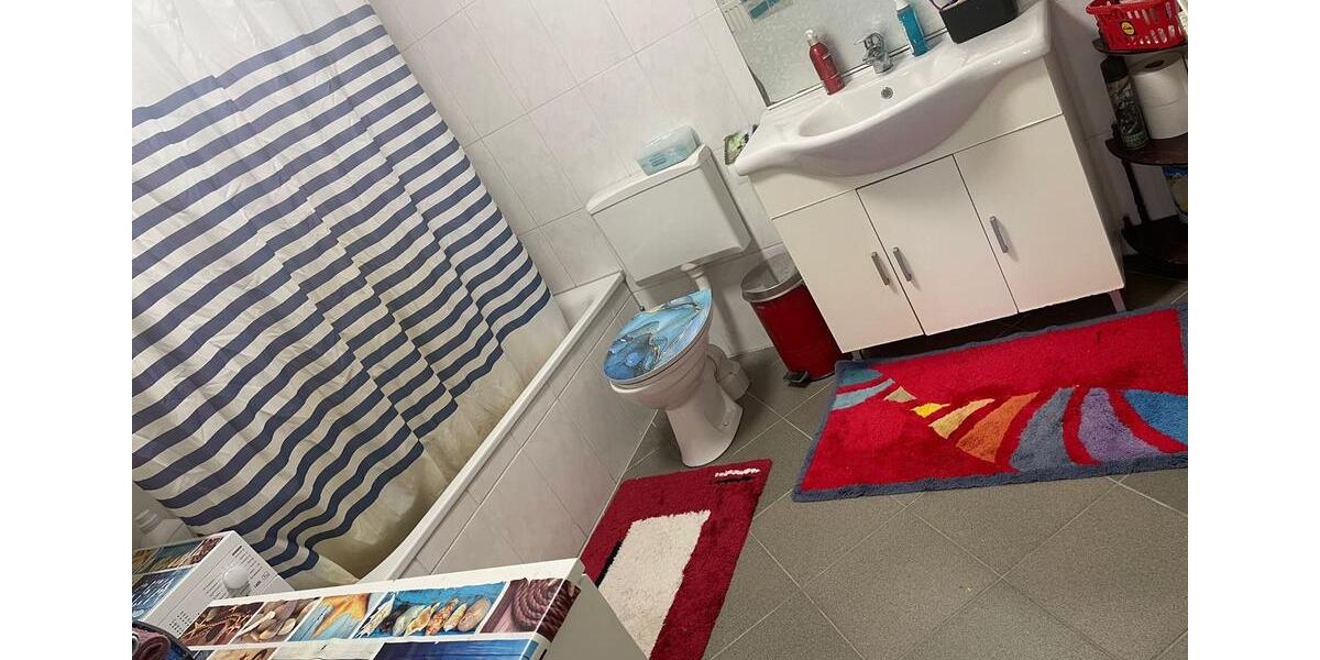 Etagenwohnung Moers - 3 Zimmer, 76 m&sup2;, 650&euro; | Angebot:26186541
