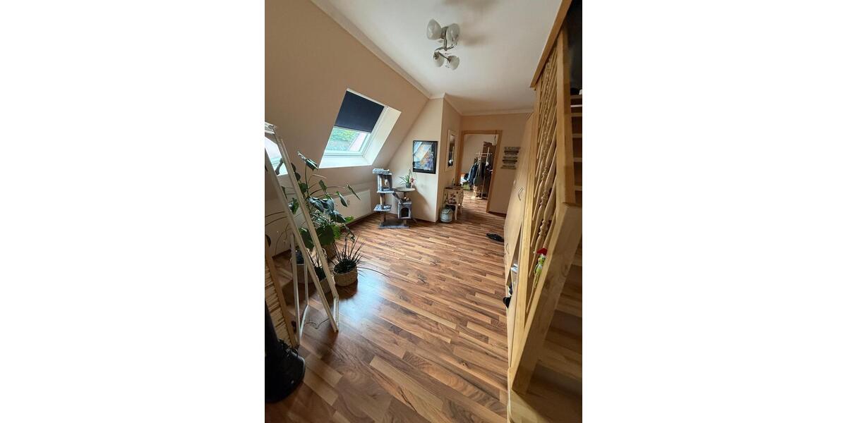 Maisonettenwohnung Duisburg Walsum - 5 Zimmer, 110 m&sup2;, 1.480&euro; | Angebot:25334344