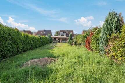 Haus zum Kaufen in Kaarst 625.000 € 224.03 m²