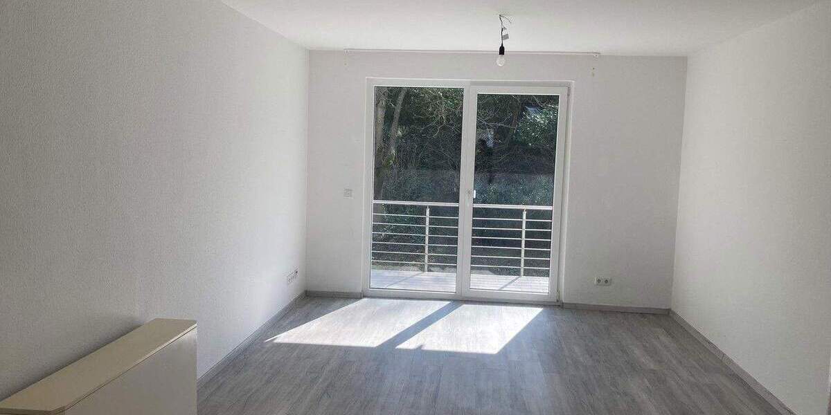 Etagenwohnung Heiligenhaus Mitte - 2 Zimmer, 64 m&sup2;, 600&euro; | Angebot:25271941