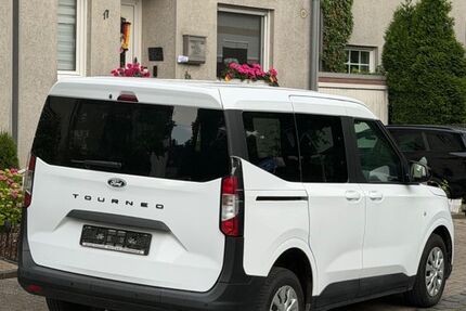 Ford Tourneo Courier 16.000 km 17.999 &euro; Gelsenkirchen 45889