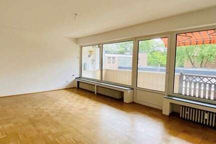 Haus Neuss Furth-Mitte - 8 Zimmer, 510 m&sup2;, 850.000&euro; | Angebot:27022335