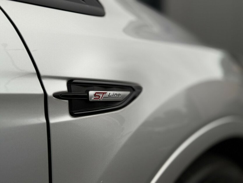 Kuga ST-Line KeylessGO Kamera