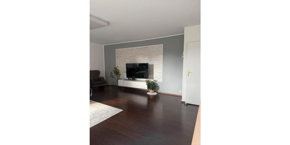 Etagenwohnung Krefeld Dießem - 3 Zimmer, 83 m&sup2;, 210.000&euro; | Angebot:26993466