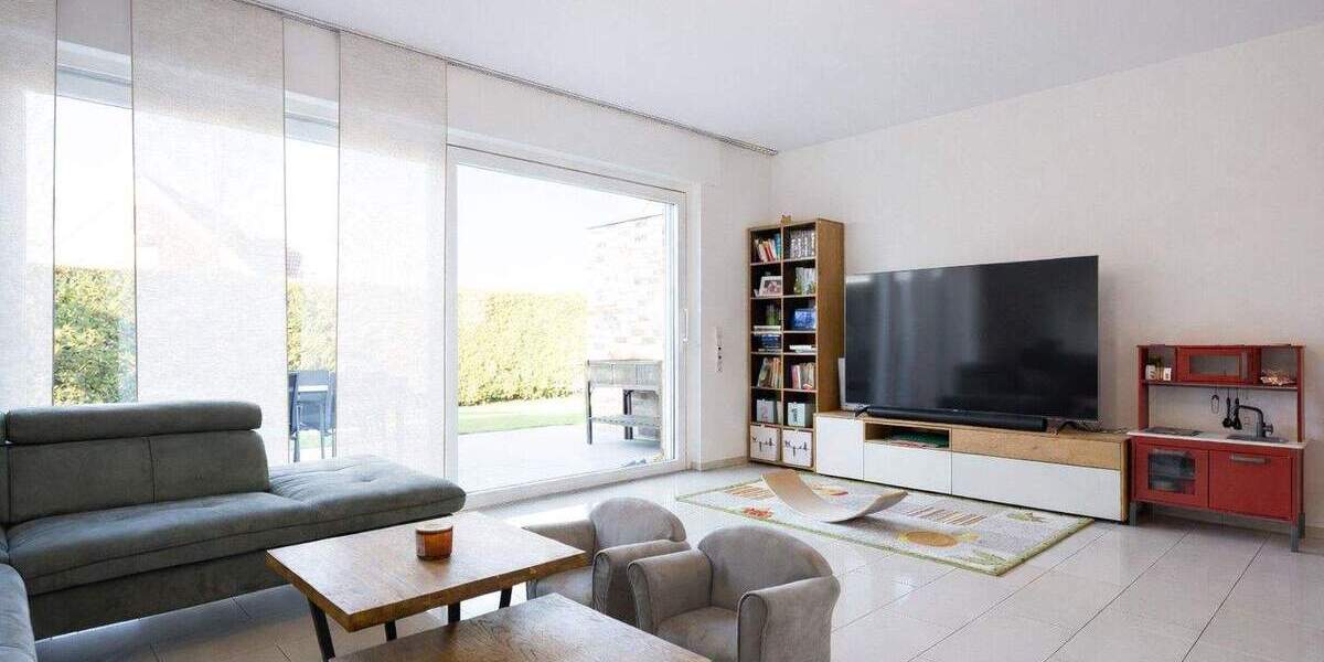 Doppelhaushälfte Krefeld / Fischeln Fischeln - 5 Zimmer, 136 m&sup2;, 610.000&euro; | Angebot:25629961