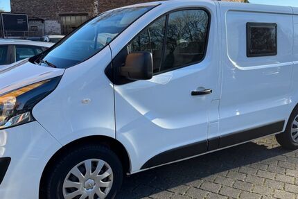 Opel Vivaro 177.000 km 11.499 &euro; Neuss 41462