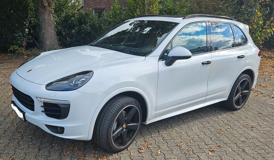 Porsche Cayenne 103.000 km 47.100 € Willich 47877