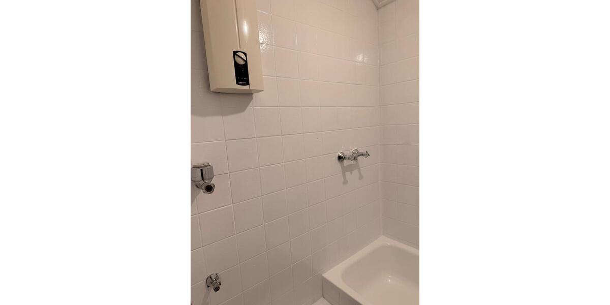 Dachgeschoßwohnung Oberhausen Biefang - 3 Zimmer, 65 m&sup2;, 690&euro; | Angebot:25632973