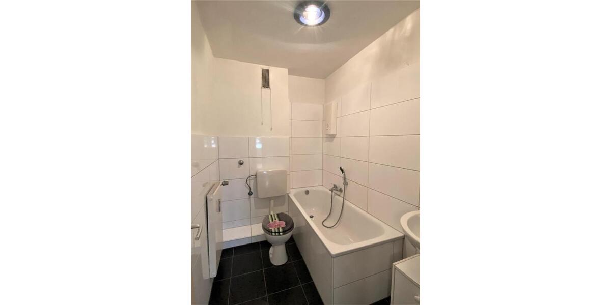 Etagenwohnung Duisburg Hamborn - 3 Zimmer, 74 m&sup2;, 549&euro; | Angebot:26501503