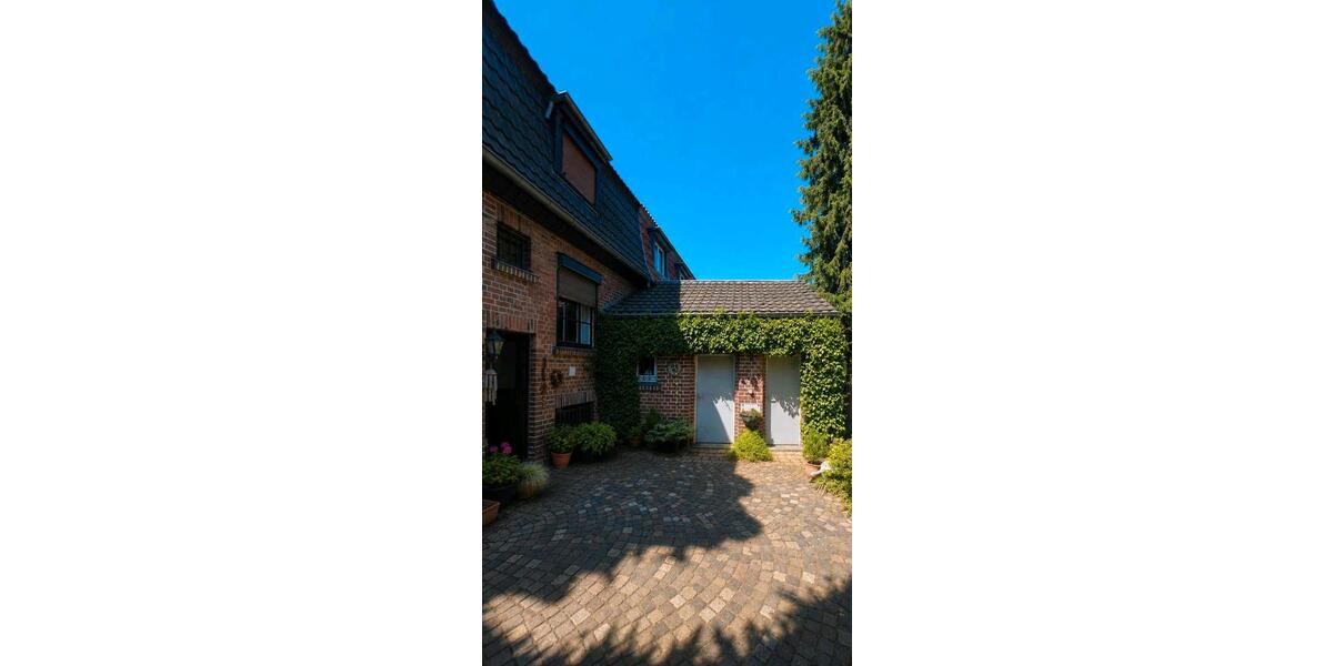 Doppelhaushälfte Krefeld Hüls - 390.000&euro; | Angebot:27081992