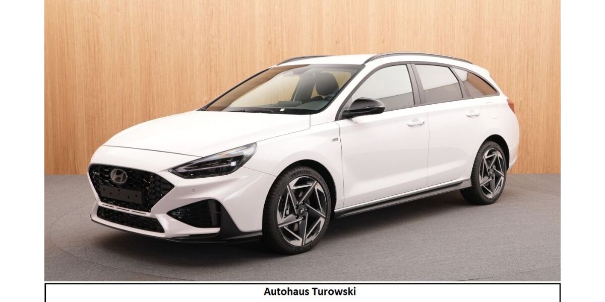 Hyundai i30 3.421 km 27.470 &euro; Gelsenkirchen 45897