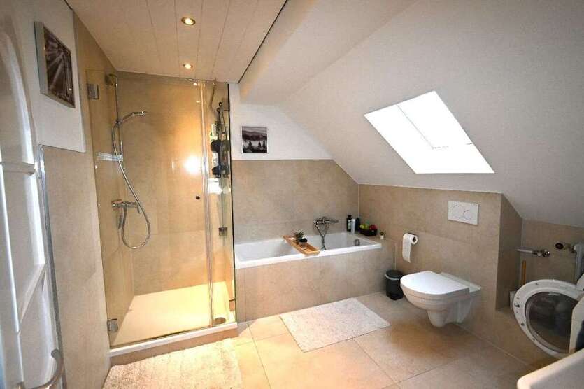 Haus zum Kaufen in Solingen 329.500 € 110 m²